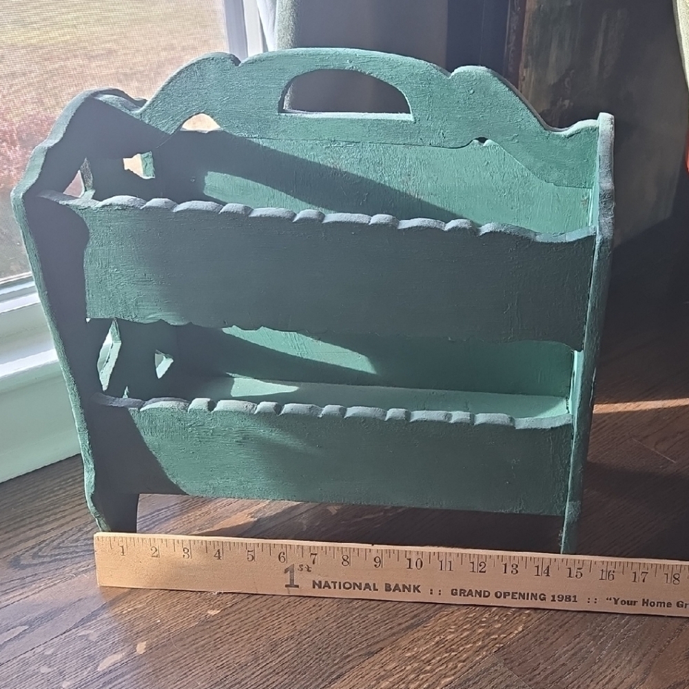 Vintage America Green Wooden Basket